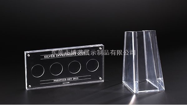 亞克力展架造就了五光十色的現(xiàn)代城市