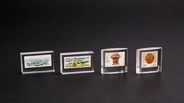 亞克力無(wú)縫熱壓牌